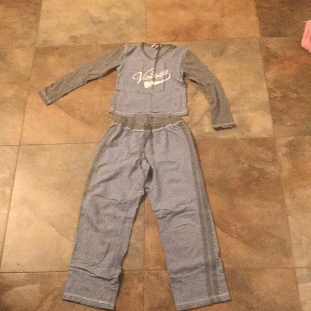 Victoria's Secret 2 piece lounging pj's XS